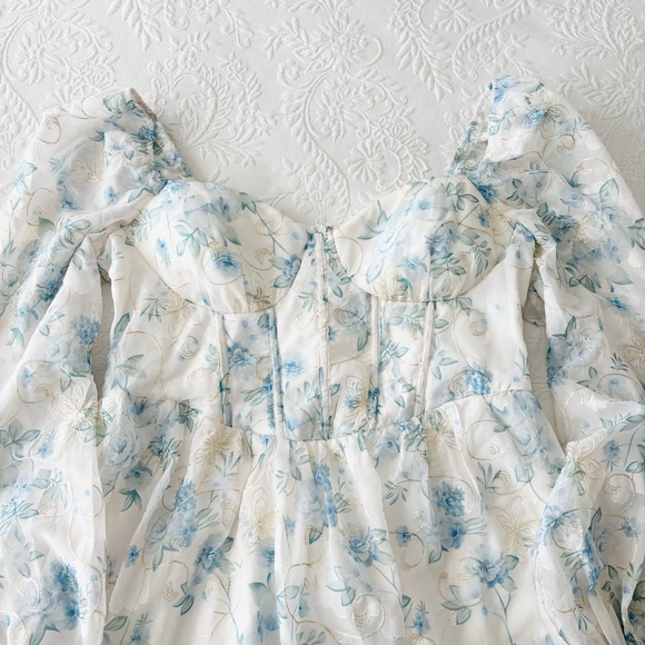 NWOT Lulus Decadent Charisma Ivory Floral Embroidered Bustier Mini Dress XLarge - Picture 3 of 8